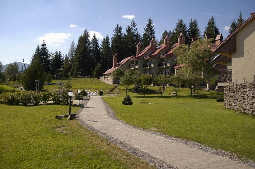 Perlyna Karpat Hotell Slavske Exteriör bild