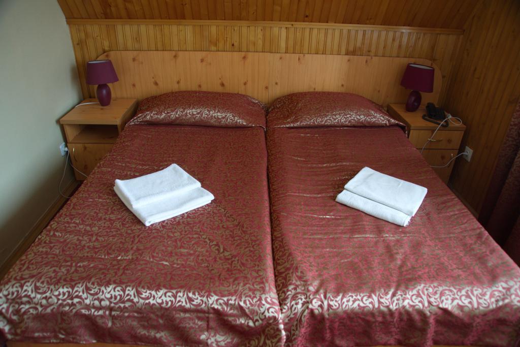 Perlyna Karpat Hotell Slavske Exteriör bild
