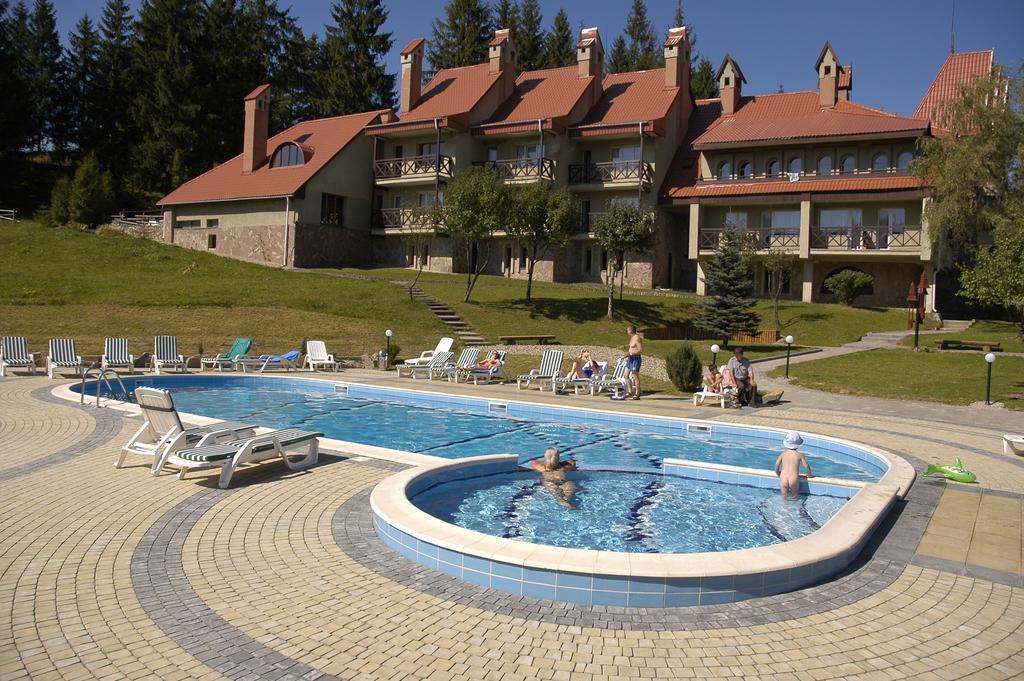 Perlyna Karpat Hotell Slavske Exteriör bild